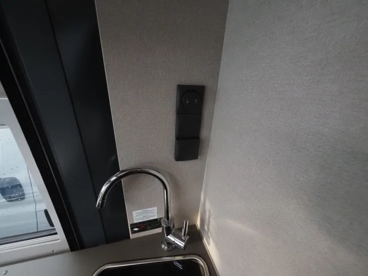 Fahrzeugbild Globecar Globescout Elegance, Markise, Assist., 3. Bett #9