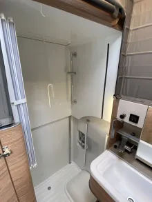 Fahrzeugbild Weinsberg X-CURSION CUV 500 MQ EDITION [PEPPER] Tageszulassung #13