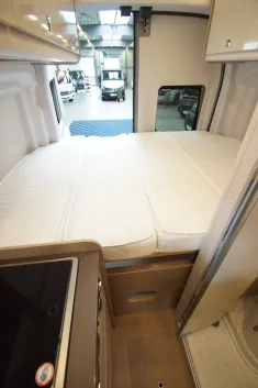 Bild 13 Bürstner Lineo C 590 AUTOMATIK / AHK