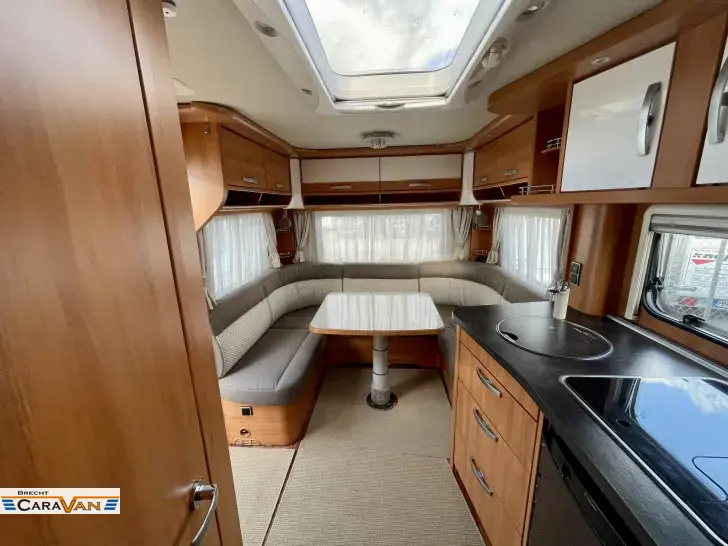 Fahrzeugbild Hymer Eriba Nova 541 LuxusLine/Mover #4