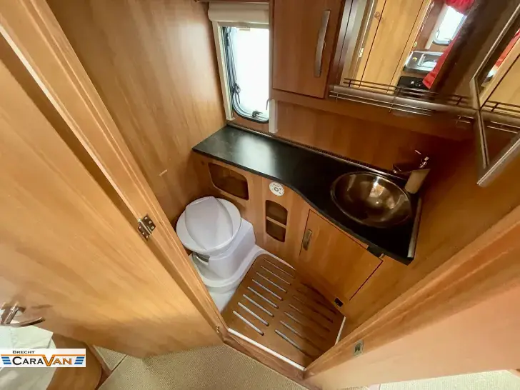 Fahrzeugbild Hymer Eriba Nova 541 LuxusLine/Mover #11