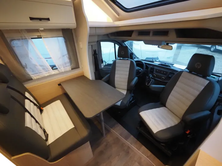 Fahrzeugbild Sunlight T 670 S Adventure, Automatik, Hubbett, uvm. #4