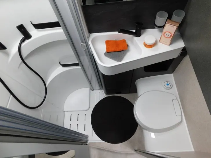 Fahrzeugbild Hymer ML-T CrossTrail 580 Winterpaket, Leder Tallinn #12