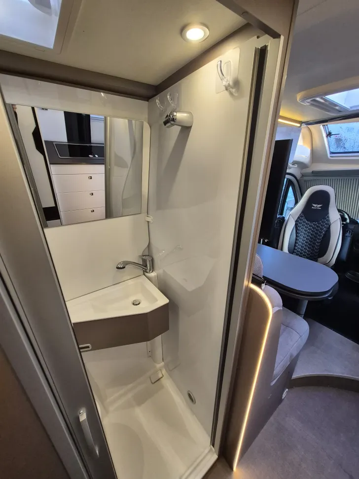 Fahrzeugbild Bürstner Eliseo C 602 #24
