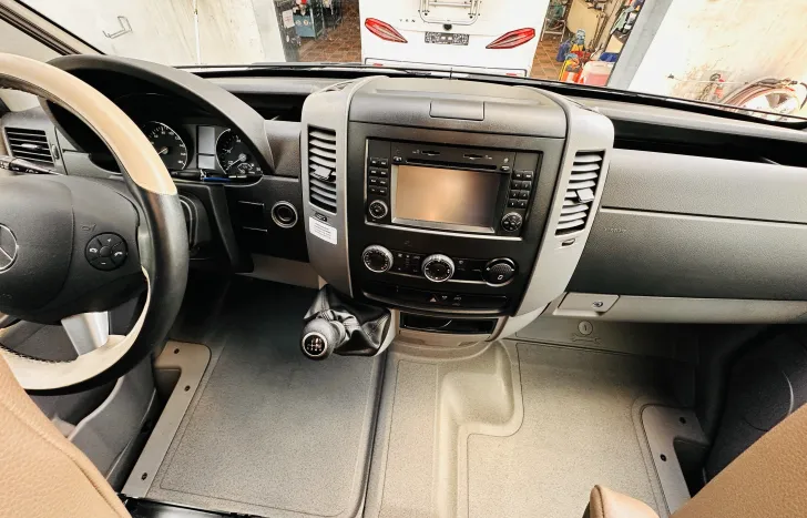 Fahrzeugbild Hymer Camper Van Grand Canyon S wenig Kilometer , 1. Hand #26