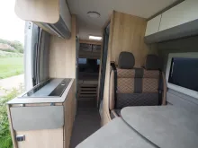 Fahrzeugbild Clever Vario Kids, D+E Heizung, Schwenkbad, Gr. Kühl #5