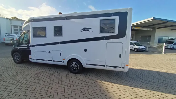 Fahrzeugbild Laika Ecovip L 4009 Sie sparen EUR 25.000,00 #7