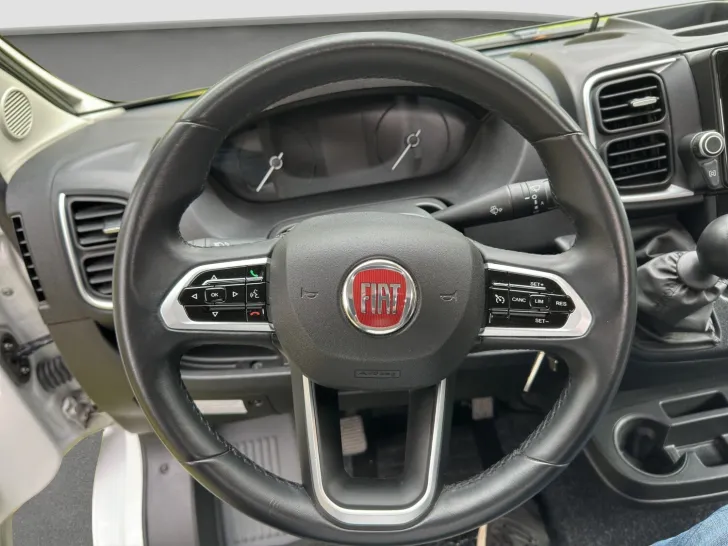 Fahrzeugbild Knaus BoxLife PRO 600 LIFETIME mit Längsbetten und AHK #20