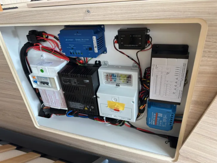 Fahrzeugbild Knaus BoxLife PRO 600 LIFETIME mit Längsbetten und AHK #27