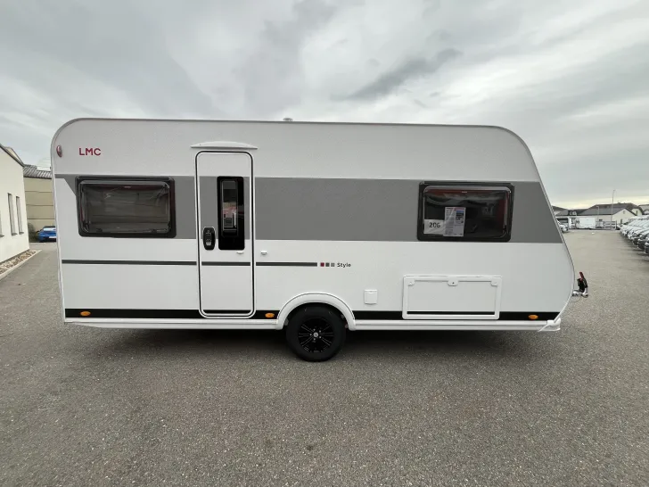 Fahrzeugbild LMC Style 440 D - Abverkauf- TOP PREIS #7