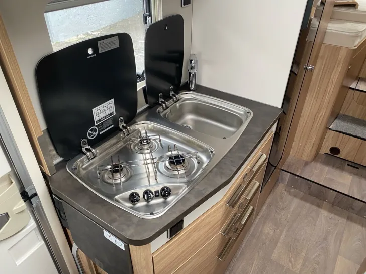 Fahrzeugbild Exsis-i Pure 580 HYMER B1 BLACK WEEKS #13