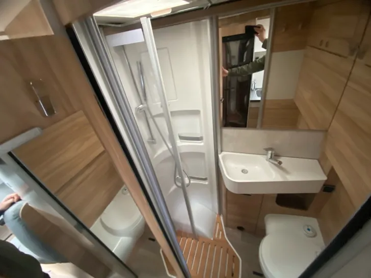Fahrzeugbild Exsis-i Pure 580 HYMER B1 BLACK WEEKS #15