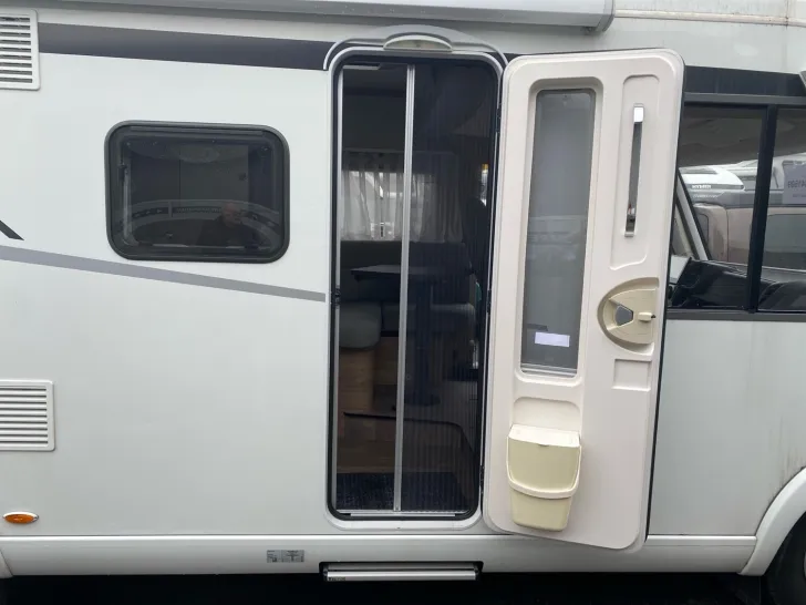 Fahrzeugbild Exsis-i Pure 580 HYMER B1 BLACK WEEKS #22