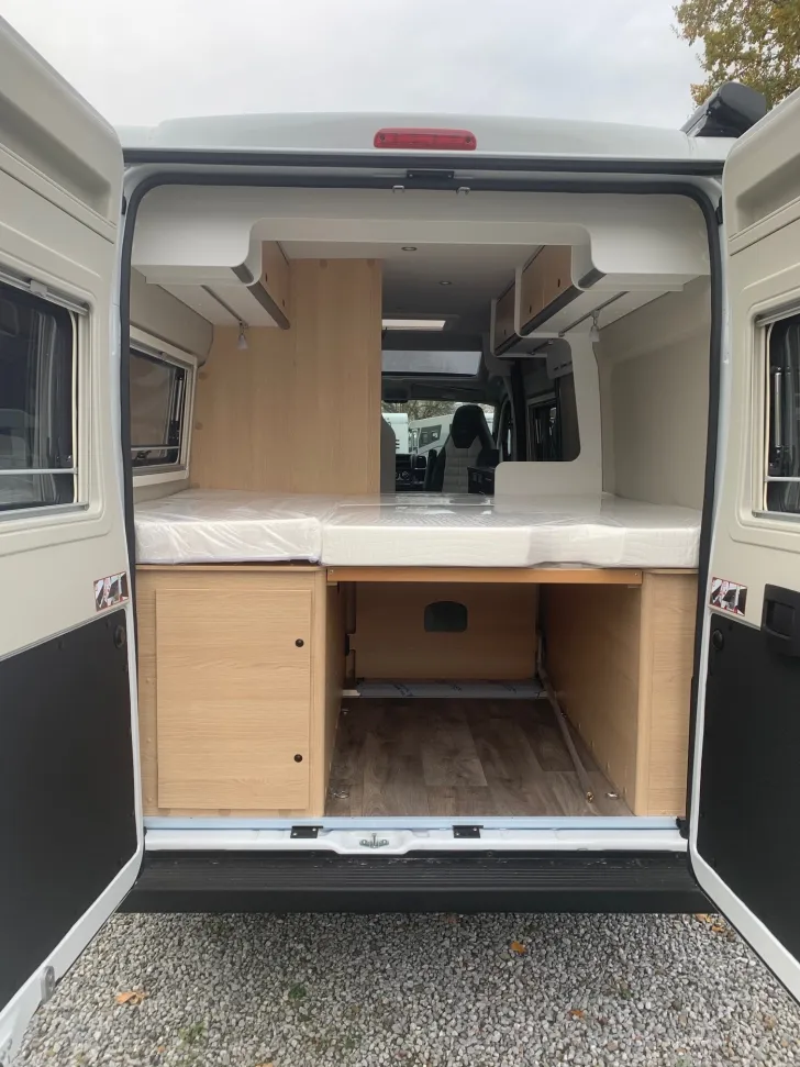 Fahrzeugbild Sunlight Camper Van CLIFF 600 X Adventure Ausstattung* #4