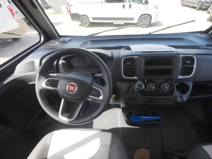 Fahrzeugbild Sunlight I 68 Adventure, Autom.,TV,Solar,Kam. 5.Sitz #16