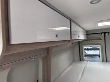 Fahrzeugbild Laika Kosmo 6.4, wie Pössl Roadcruiser B, Markise #24
