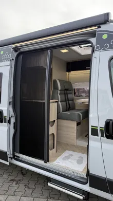 Fahrzeugbild Chausson Vans V594 Sport Line Fenster im Schlafbereich #7