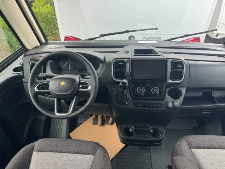 Fahrzeugbild Knaus L!VE I 700 MEG Modell 2026 #4