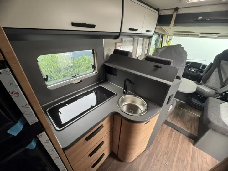 Fahrzeugbild Knaus L!VE I 700 MEG Modell 2026 #7