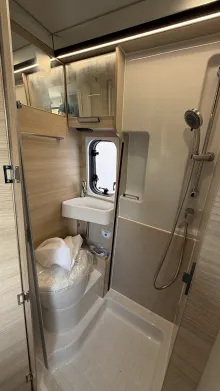 Fahrzeugbild Chausson Vans V594 Sport Line Fenster im Schlafbereich #14
