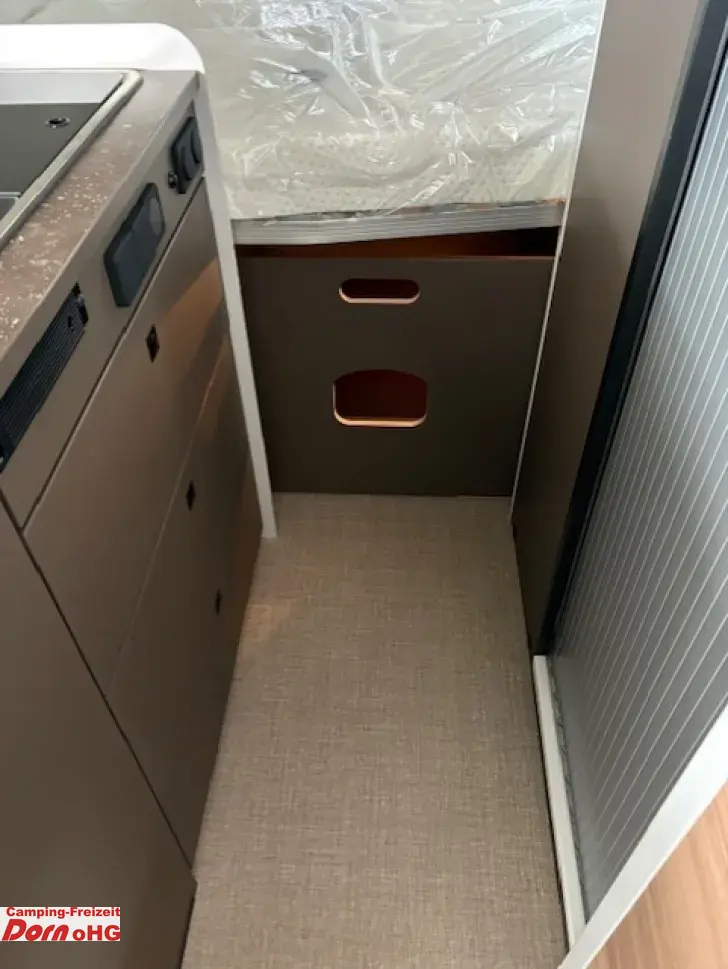 Fahrzeugbild Bürstner B66 600 C Im Zulauf #15