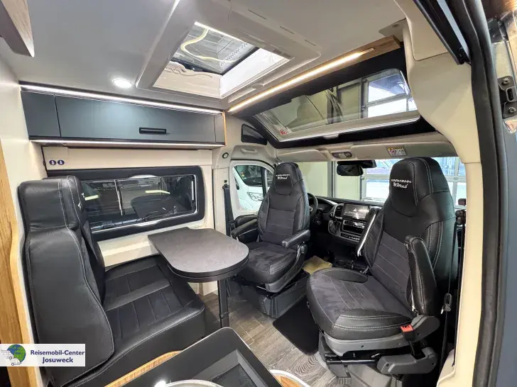 Fahrzeugbild Karmann Mobil Dexter 625 AUTOMATIK / Fahrgestell 35 H #6