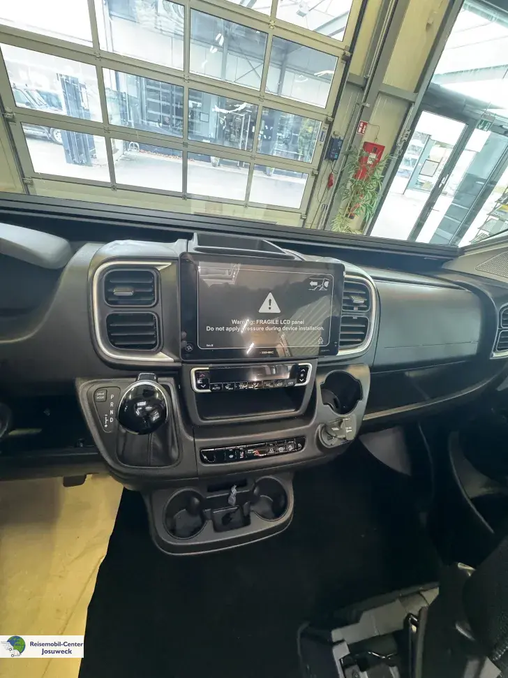 Fahrzeugbild Karmann Mobil Dexter 625 AUTOMATIK / Fahrgestell 35 H #8