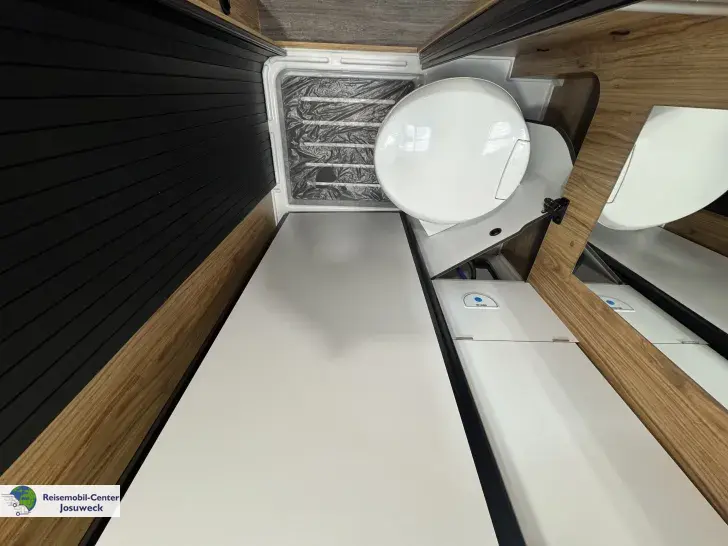 Fahrzeugbild Karmann Mobil Dexter 625 AUTOMATIK / Fahrgestell 35 H #16