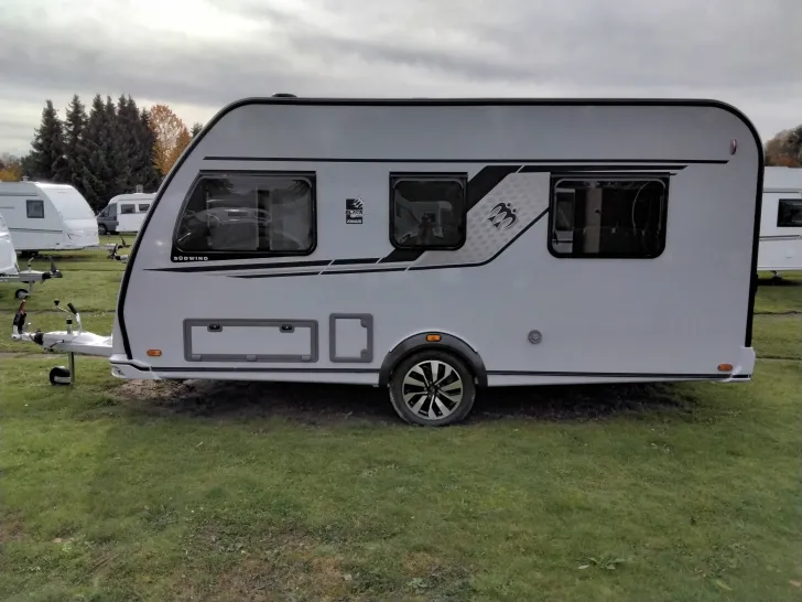 Fahrzeugbild Knaus Südwind 420 QD Black Selection Modell 2026 #12