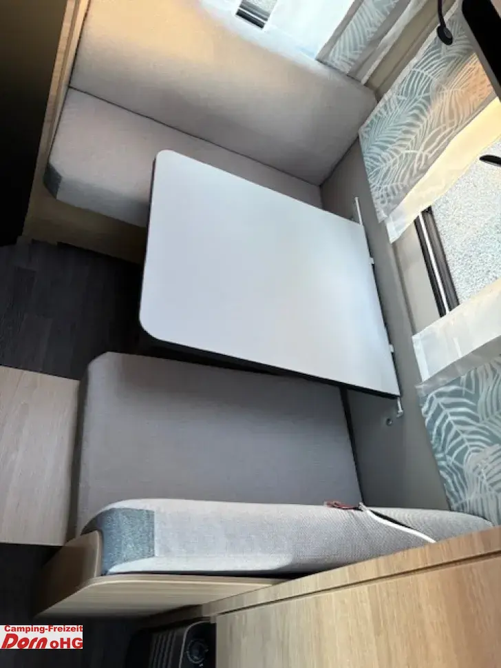 Fahrzeugbild Weinsberg CaraOne 390 QD Auflastung 1350 kg #8