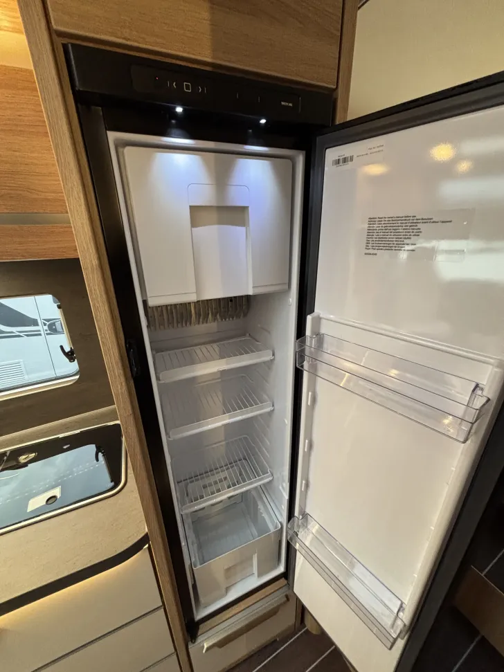 Fahrzeugbild Knaus Sky TI 650 MEG IC-Line-Vollausstattung! Aut. #9