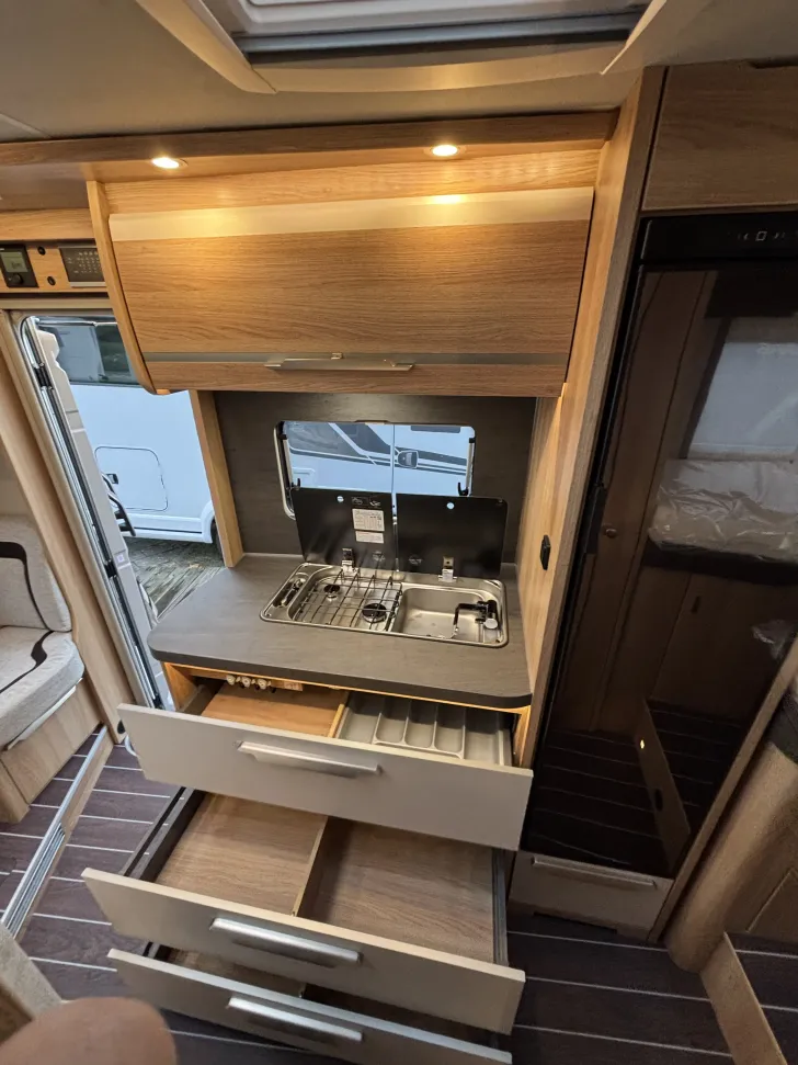 Fahrzeugbild Knaus Sky TI 650 MEG IC-Line-Vollausstattung! Aut. #13