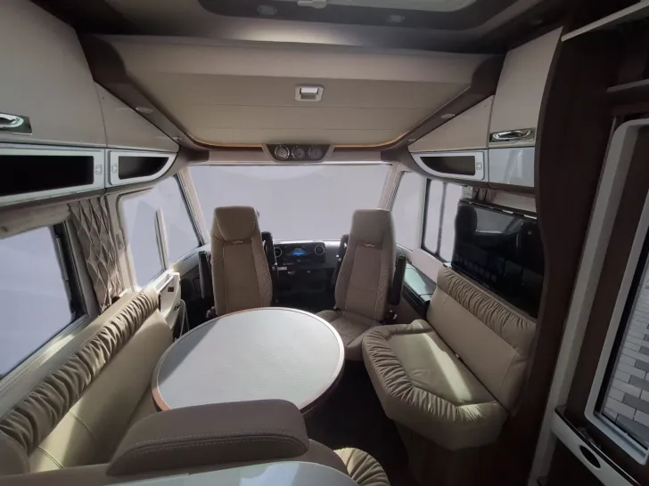 Fahrzeugbild Carthago E-LINE I 50 LE DA MB #10