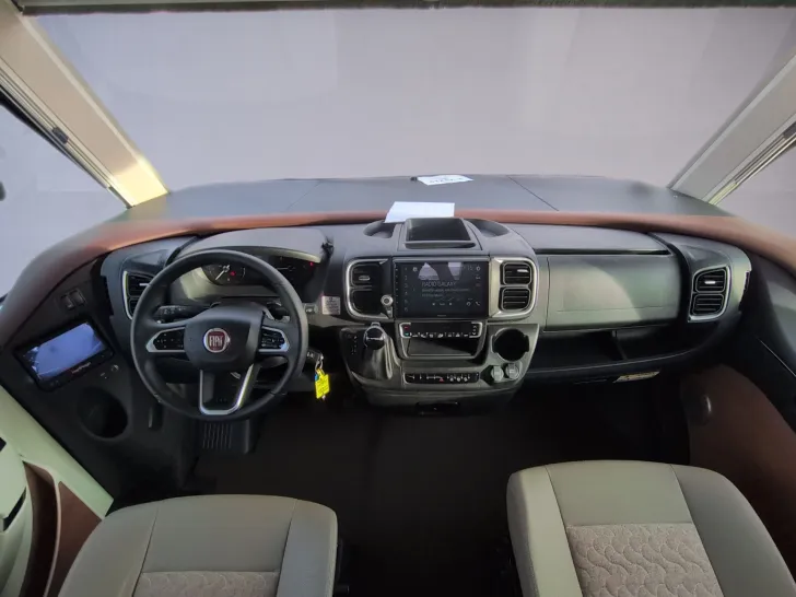 Fahrzeugbild Carthago C-LINE I 5.0 QB #8