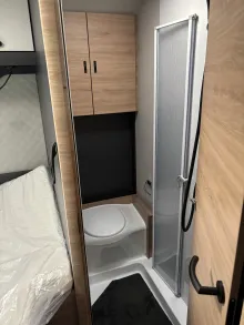 Fahrzeugbild Knaus L!VE WAVE 650 MF Platinum Selection Verfügbar 11/26 #10