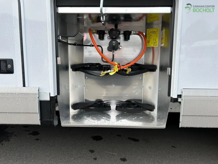 Fahrzeugbild Carthago chic c-line I 4.9 LE Sky Dream Comfort #11