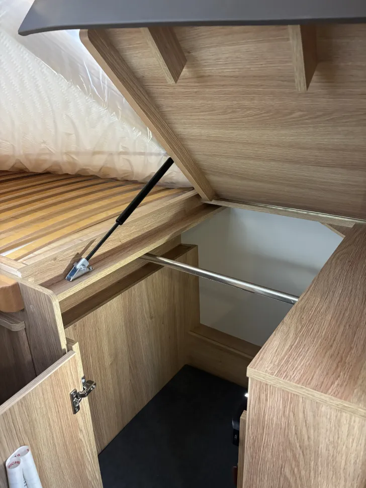 Fahrzeugbild Knaus Sky TI 650 MEG IC-Line-Vollausstattung! AHK #14