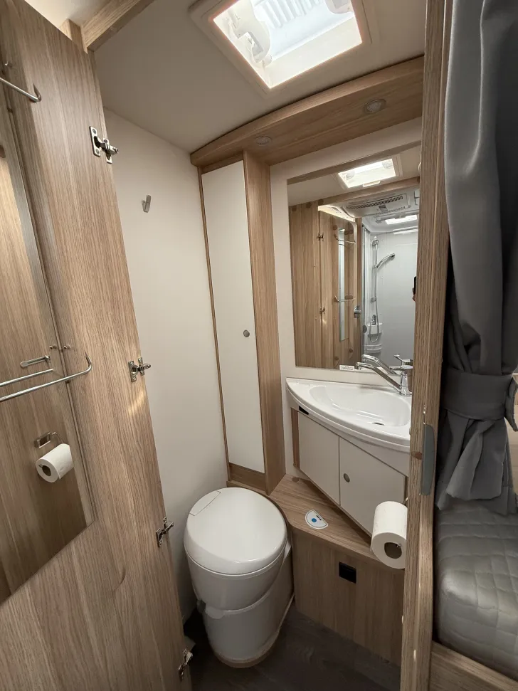 Fahrzeugbild Sunlight T 68 Adventure Edition #8