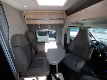 Fahrzeugbild Dethleffs Globetrail 540 DR, Chassis-, Elektro-, Komfortp. #7