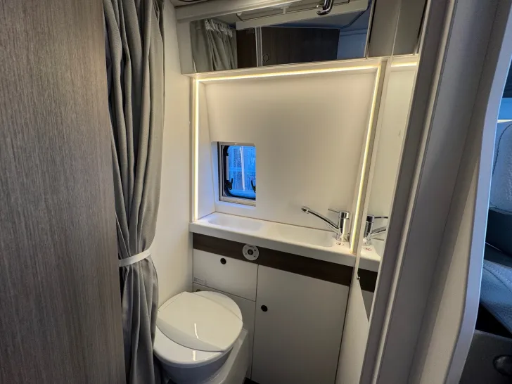 Fahrzeugbild VanTourer 630 L #13