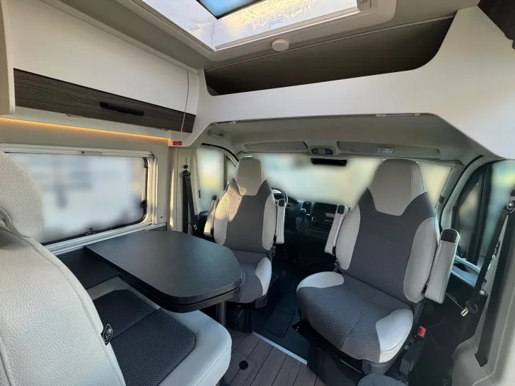 Fahrzeugbild VanTourer 600 L #9