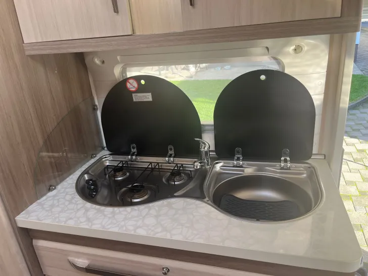 Fahrzeugbild Hobby De Luxe 495 UL #6