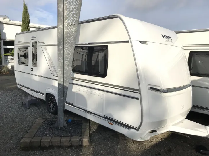 Fahrzeugbild Fendt Tendenza 550 SG Mod.2026; 2000kg; Dekopaket #1