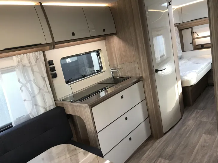 Fahrzeugbild Fendt Tendenza 550 SG Mod.2026; 2000kg; Dekopaket #8