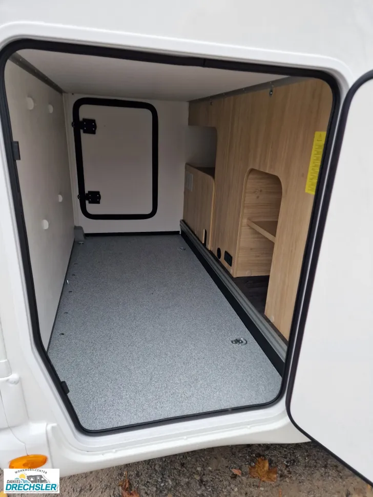 Fahrzeugbild Challenger 337 Break Edition #6