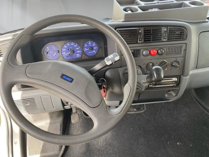 Fahrzeugbild Eura Mobil Sport 585 LS B2B Verkauf. Nur an Gewerbe. #7