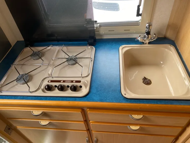 Fahrzeugbild Eura Mobil Sport 585 LS B2B Verkauf. Nur an Gewerbe. #20