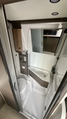 Küchen Bürstner B66 600 C Rooftop