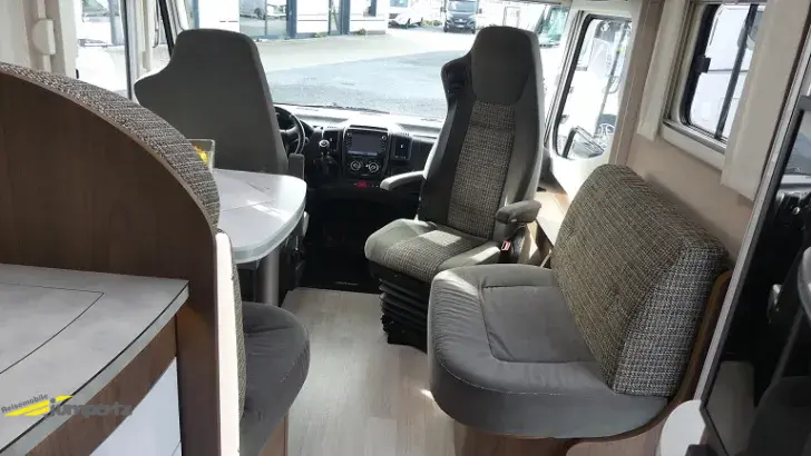 Fahrzeugbild Frankia F-Line I 740 GD Sehr gute Ausstattung #14