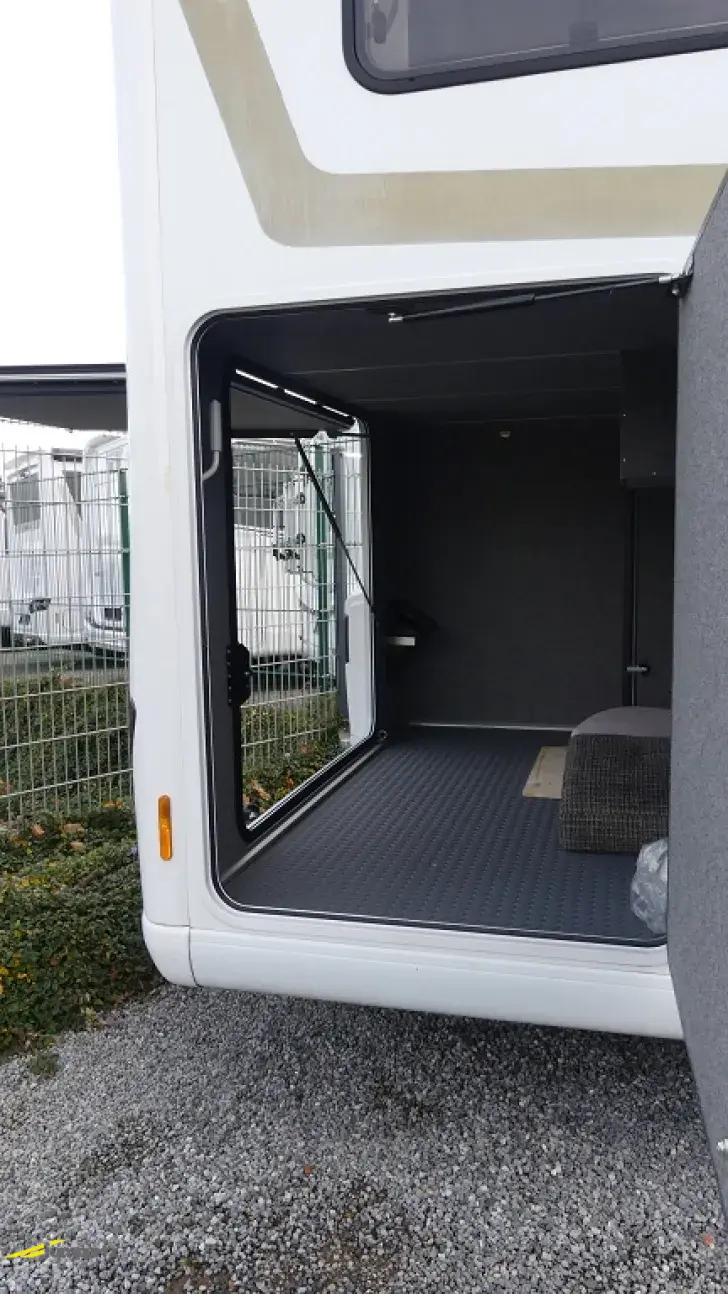 Fahrzeugbild Frankia F-Line I 740 GD Sehr gute Ausstattung #17